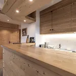Au Centre De Megeve