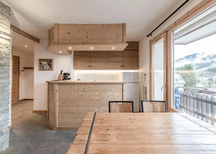 Au Centre De Megève